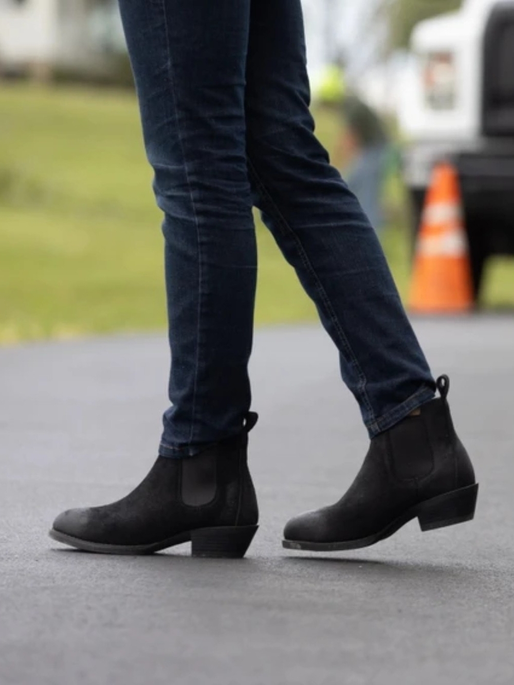 Frye Black Women's Safety-Crafted Chelsea Work Boot
